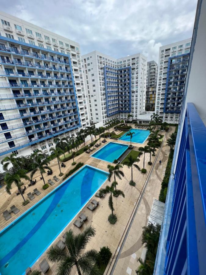 Sea Residences Moa - Paul Manila Exteriör bild